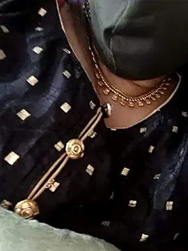 Anamika Kapoor online show from 01.09.25