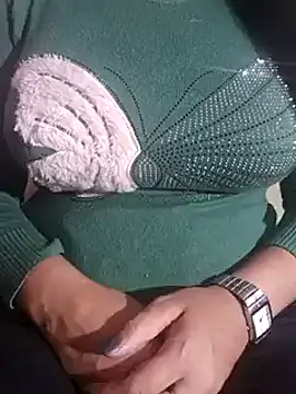 Anamika Kapoor online show from 02.21.25