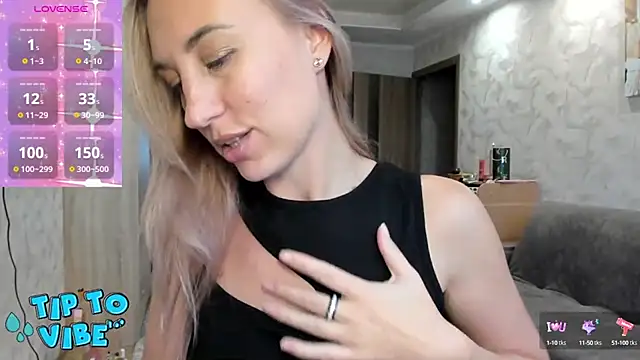 lady Nati online show from 12.13.24