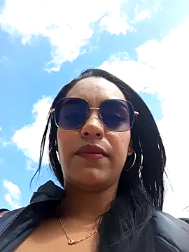 Sara-77 online show from 01.28.25