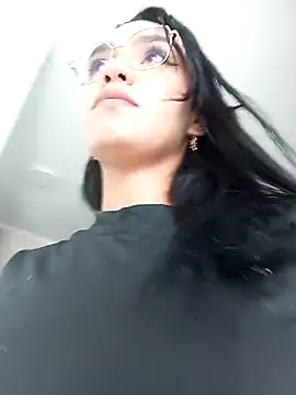 Sara-77 online show from 09.27.25