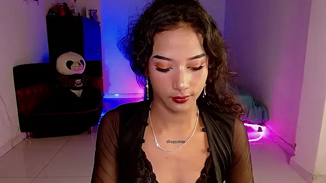 Chelsea  2 online show from 02.03.26