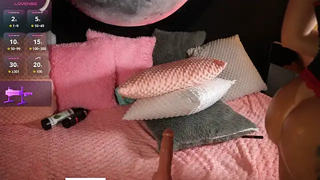 Snapshot of Skyler_ferrer chatting on 11.25.25 Skyler ferrer online show from 11.25.25