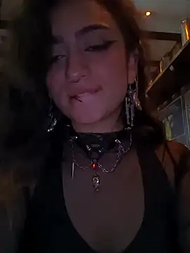 Lila Desiree online show from 01.11.25