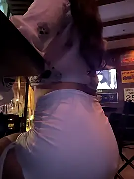 Lila Desiree online show from 03.06.25