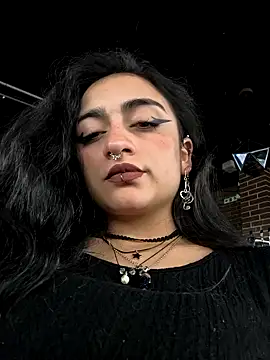 Lila Desiree online show from 10.27.25