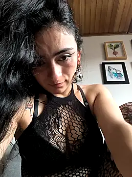 Lila Desiree online show from 02.13.26