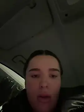 Snapshot of maisiesmithx chatting on 12.23.24 maisiesmithx online show from 12.23.24