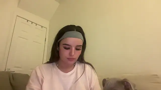 Snapshot of maisiesmithx chatting on 01.27.25 maisiesmithx online show from 01.27.25