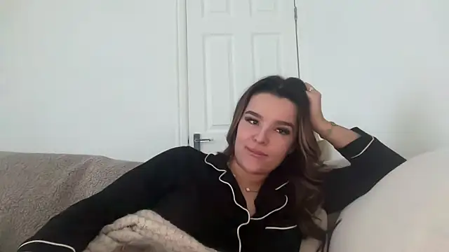 Snapshot of maisiesmithx chatting on 02.02.25 maisiesmithx online show from 02.02.25