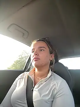 Snapshot of maisiesmithx chatting on 10.07.25 maisiesmithx online show from 10.07.25