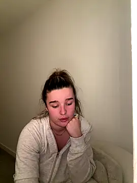 Snapshot of maisiesmithx chatting on 01.08.26 maisiesmithx online show from 01.08.26