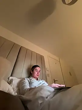 maisiesmithx online show from 02.20.26