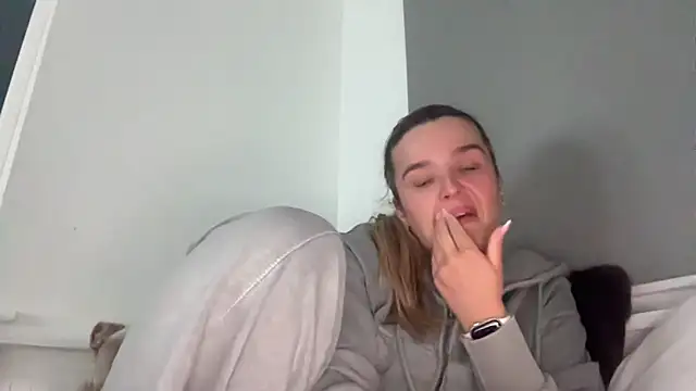 maisiesmithx online show from 04.22.26