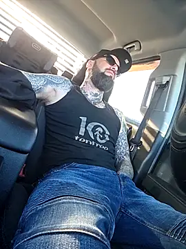 Beardedtattood online show from 12.04.25