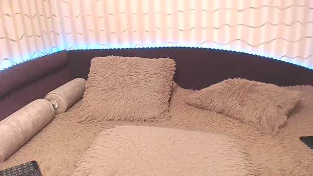 BustyKatty online show from 02.09.25