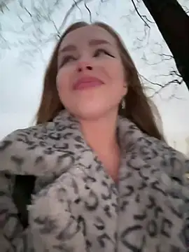 Snapshot of mur_girl chatting on 12.07.24 mur girl online show from 12.07.24