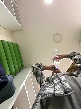 Snapshot of mur_girl chatting on 02.08.25 mur girl online show from 02.08.25