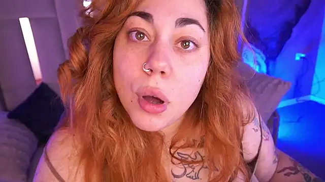 Kittywakee online show from 12.14.25