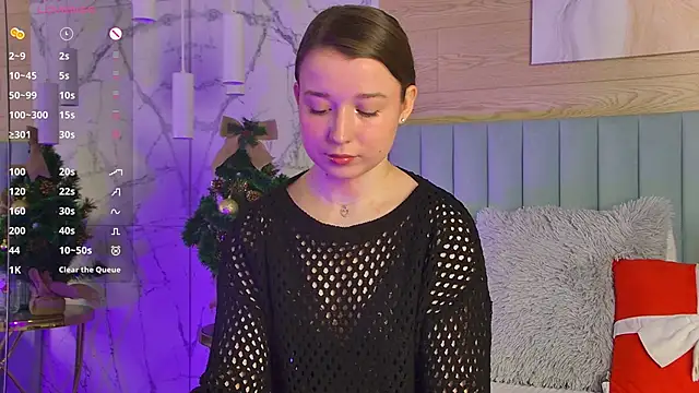 Snapshot of MichelleHaynes chatting on 01.02.25 MichelleHaynes online show from 01.02.25