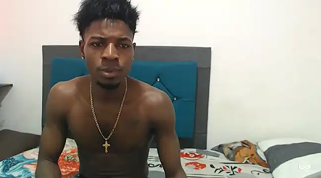 Snapshot of jaycolinss chatting on 03.04.25 jaycolinss online show from 03.04.25