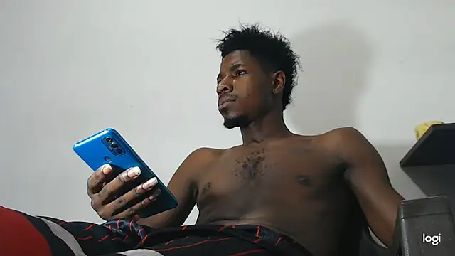 Snapshot of jaycolinss chatting on 03.17.25 jaycolinss online show from 03.17.25