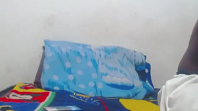 Snapshot of jaycolinss chatting on 09.10.25 jaycolinss online show from 09.10.25