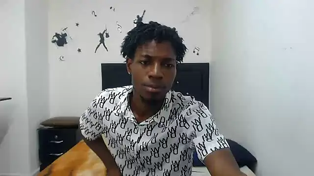 Snapshot of jaycolinss chatting on 09.24.25 jaycolinss online show from 09.24.25