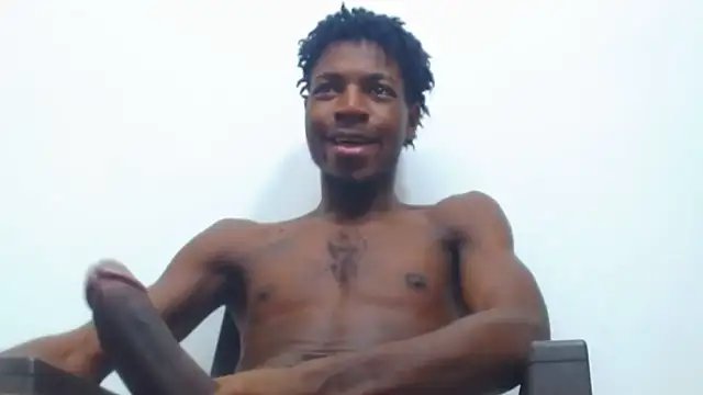 Snapshot of jaycolinss chatting on 09.28.25 jaycolinss online show from 09.28.25