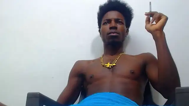 Snapshot of jaycolinss chatting on 10.07.25 jaycolinss online show from 10.07.25