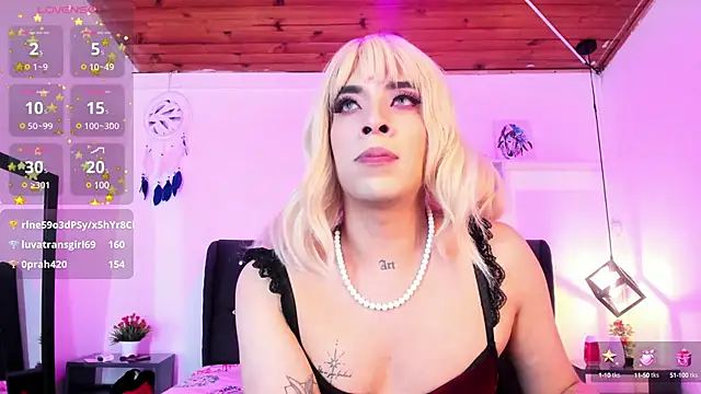 Snapshot of Nyx__Blackwood chatting on 12.29.24 Nyx Blackwood online show from 12.29.24