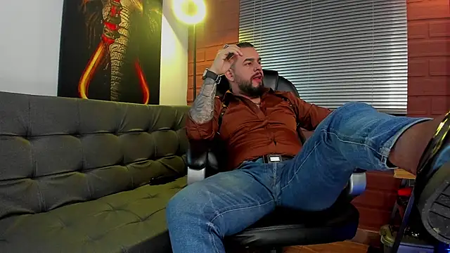 Ethan Castellano online show from 01.07.25