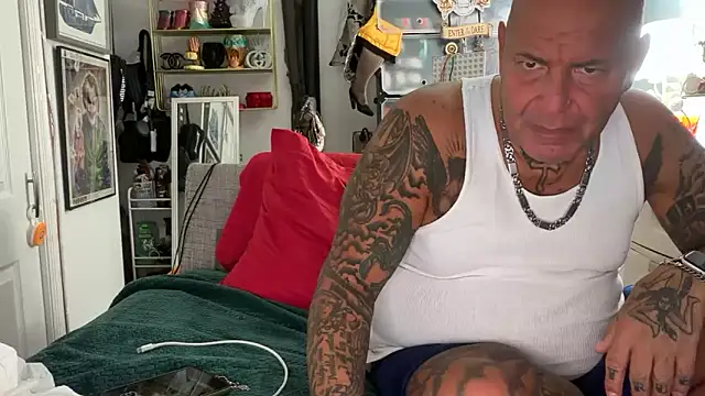 joeytatts66 online show from 11.15.25