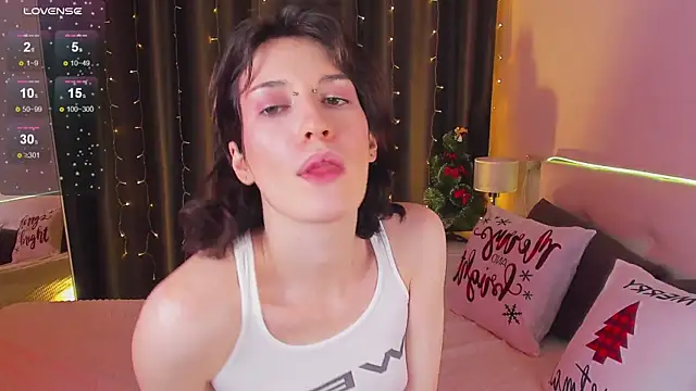 Kolette Gray online show from 01.04.25