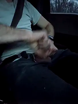 Snapshot of Spunwhiteboy1992 chatting on 11.24.25 Spunwhiteboy1992 online show from 11.24.25