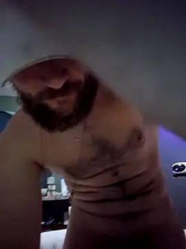 Snapshot of Spunwhiteboy1992 chatting on 01.06.26 Spunwhiteboy1992 online show from 01.06.26