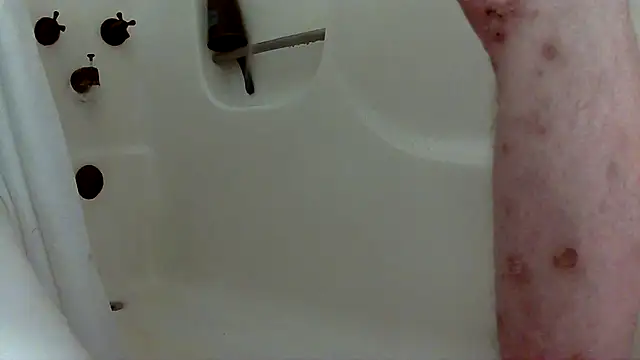 Snapshot of Spunwhiteboy1992 chatting on 03.11.26 Spunwhiteboy1992 online show from 03.11.26