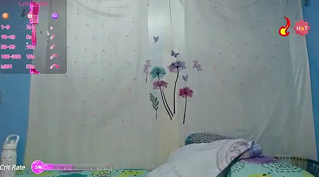 Snapshot of evaluna_horny_ chatting on 12.06.24 evaluna horny online show from 12.06.24