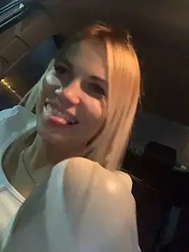 Snapshot of DonorDi chatting on 01.11.25 DonorDi online show from 01.11.25