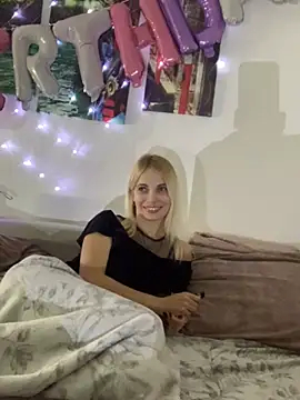 Snapshot of DonorDi chatting on 01.13.25 DonorDi online show from 01.13.25