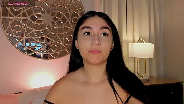 Snapshot of Belliinda_21 chatting on 02.28.26 Belliinda 21 online show from 02.28.26