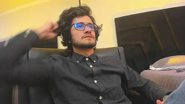 Loggan donnelly online show from 01.14.25