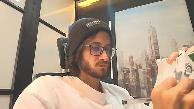 Loggan donnelly online show from 03.13.25