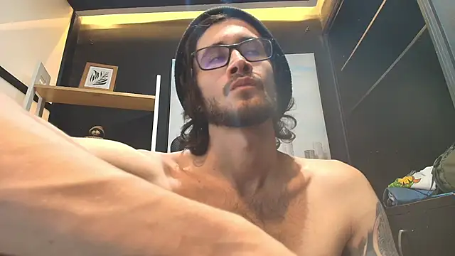 Loggan donnelly online show from 03.14.25