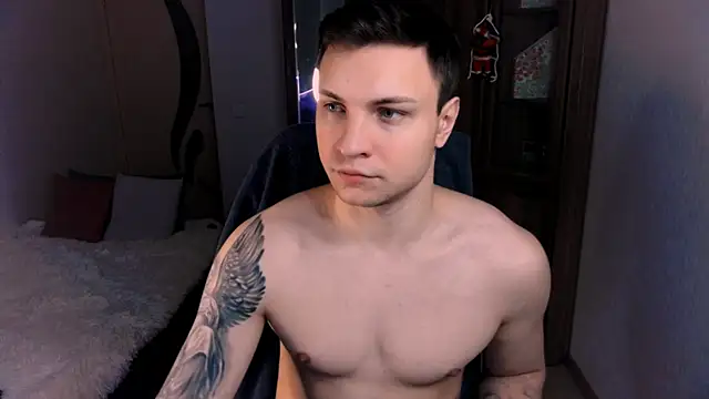 handsome guy01 online show from 12.17.24