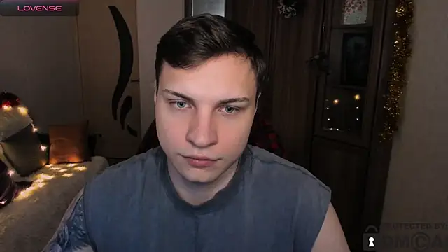 handsome guy01 online show from 12.01.25