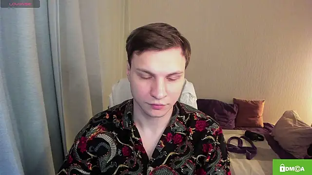 handsome guy01 online show from 04.03.26