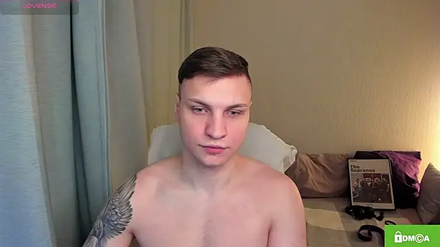 Snapshot of handsome_guy01 chatting on 04.19.26 handsome guy01 online show from 04.19.26