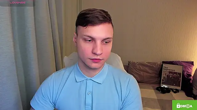 Snapshot of handsome_guy01 chatting on 04.25.26 handsome guy01 online show from 04.25.26