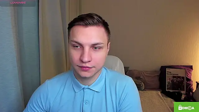 Snapshot of handsome_guy01 chatting on 05.14.26 handsome guy01 online show from 05.14.26